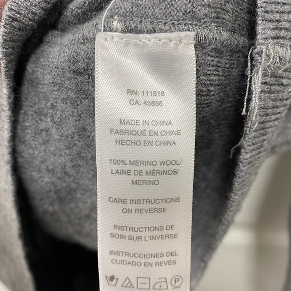 Michael Kors Merino Wool Gray Sweater Large - Picture 6 of 8